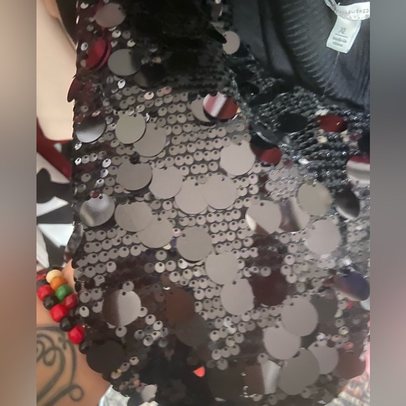 Black Sequin Sleeve Women's Top - Picture 2 of 4